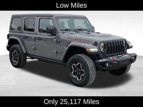 Used 2023 Jeep Wrangler Unlimited Rubicon image 2