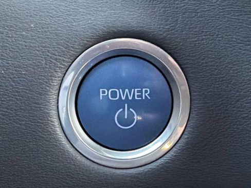 Used 2024 Toyota Tundra Platinum image 21