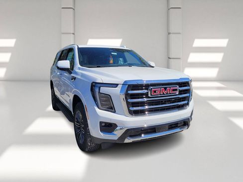 New 2026 GMC Yukon Elevation image 3