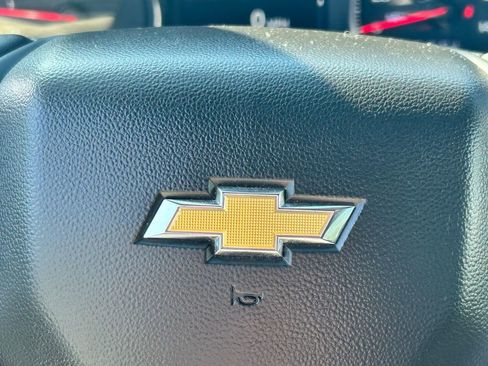 Used 2022 Chevrolet Silverado 2500 LT w/ Convenience Package AWD/4WD image 14