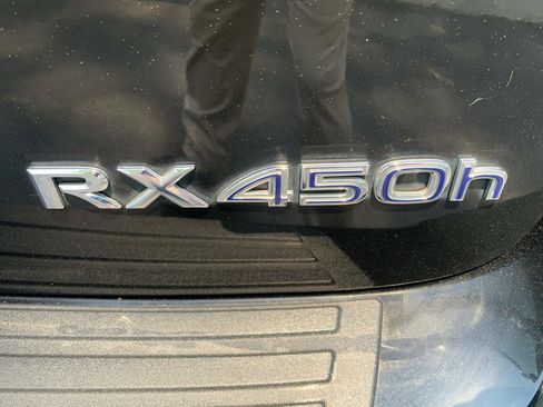 Used 2015 Lexus RX 450h AWD image 34