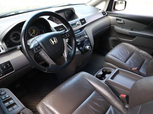 Used 2011 Honda Odyssey EX-L image 4