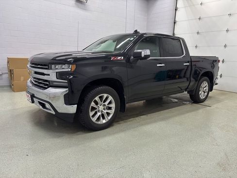 Used 2019 Chevrolet Silverado 1500 LTZ w/ LTZ Plus Package AWD/4WD image 9