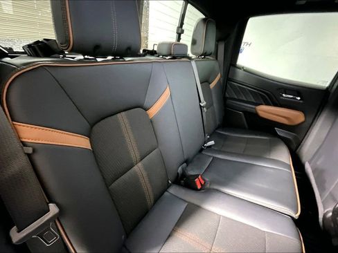Used 2024 GMC Canyon AT4 w/ Canyon Safety Plus Package AWD/4WD image 22