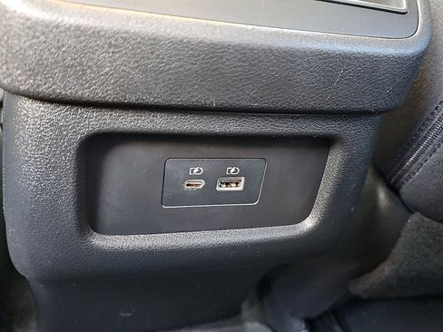 Certified 2023 Nissan Pathfinder S image 12