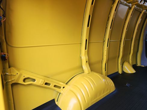 New 2025 Chevrolet Express 2500 image 33