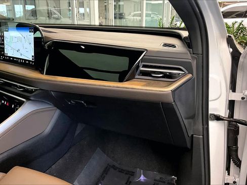 Certified 2025 Audi Q5 Premium Plus w/ Premium Plus image 18