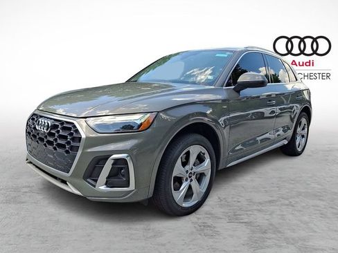 Used 2023 Audi Q5 2.0T Premium Plus w/ Premium Plus Package AWD/4WD image 3