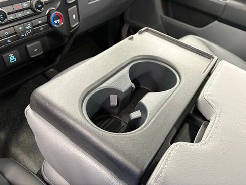 New 2026 Ford F250 XL w/ F-250 >10K GVWR Package image 8