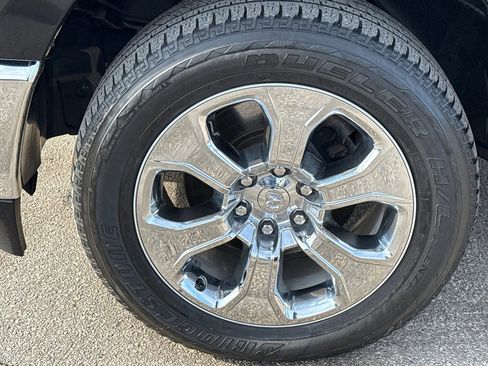 Used 2021 RAM 1500 Big Horn image 10