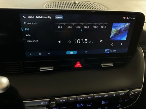 New 2025 Hyundai Ioniq 5 SEL image 24