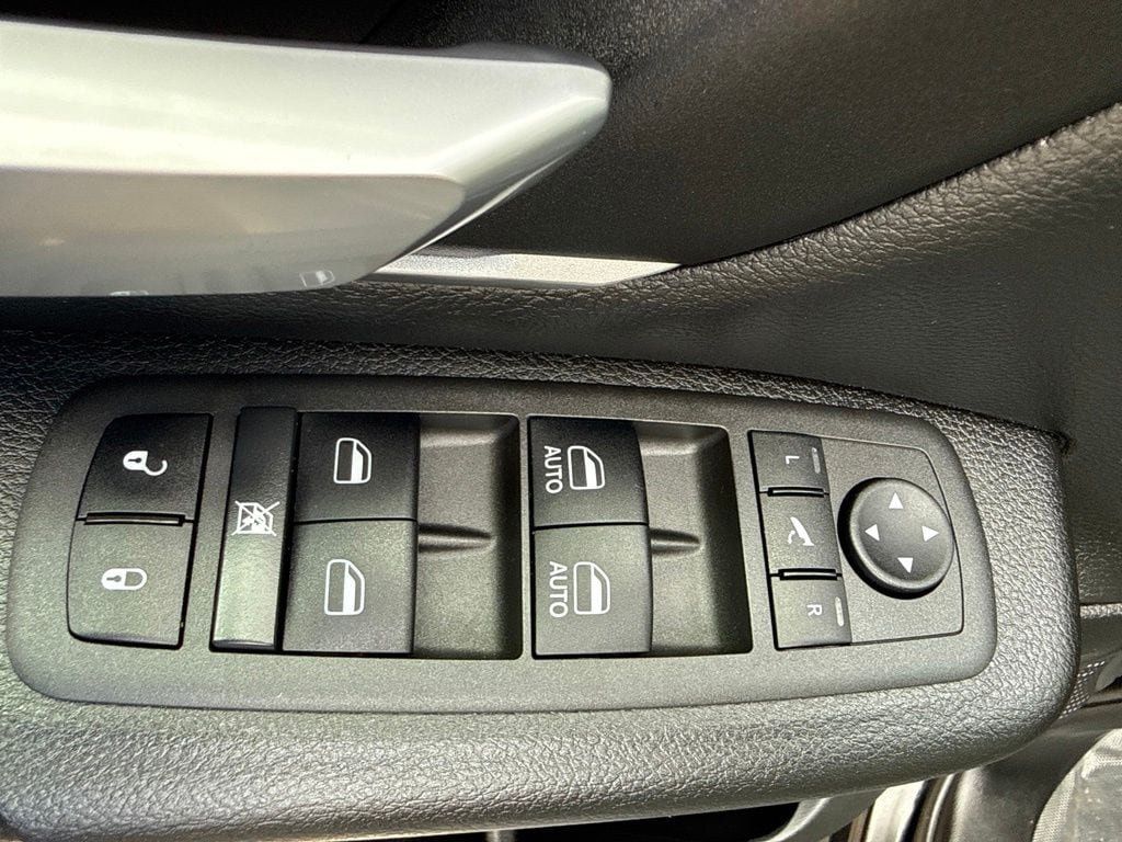 Used 2022 RAM 1500 Big Horn AWD/4WD image 24