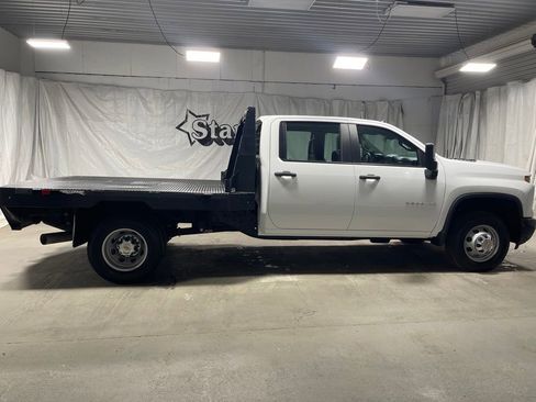 Used 2025 Chevrolet Silverado 3500 W/T AWD/4WD image 8