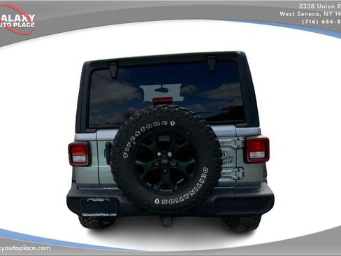 Used 2021 Jeep Wrangler Unlimited Sport AWD/4WD image 6