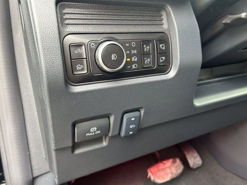 New 2026 Ford F350 Lariat w/ Lariat Premium Package image 13