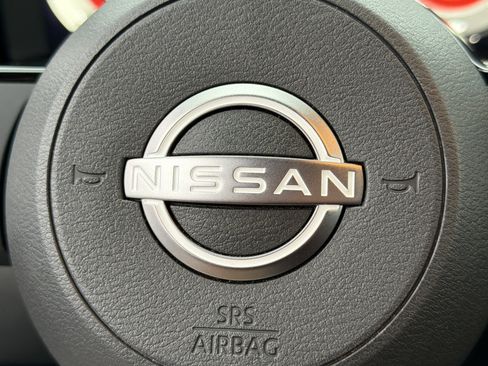 Used 2024 Nissan Rogue SL w/ SL Premium Package image 26