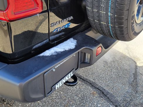 Used 2025 Jeep Wrangler Unlimited Sahara image 21