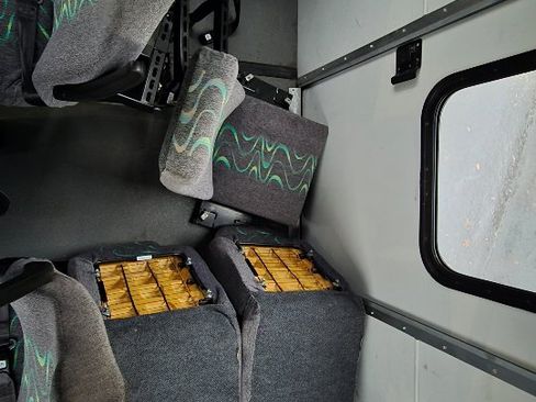 Used 2007 Ford E-450 and Econoline 450 image 18