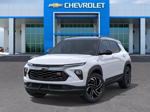 New 2026 Chevrolet TrailBlazer RS w/ Driver Confidence Package FWD image 6