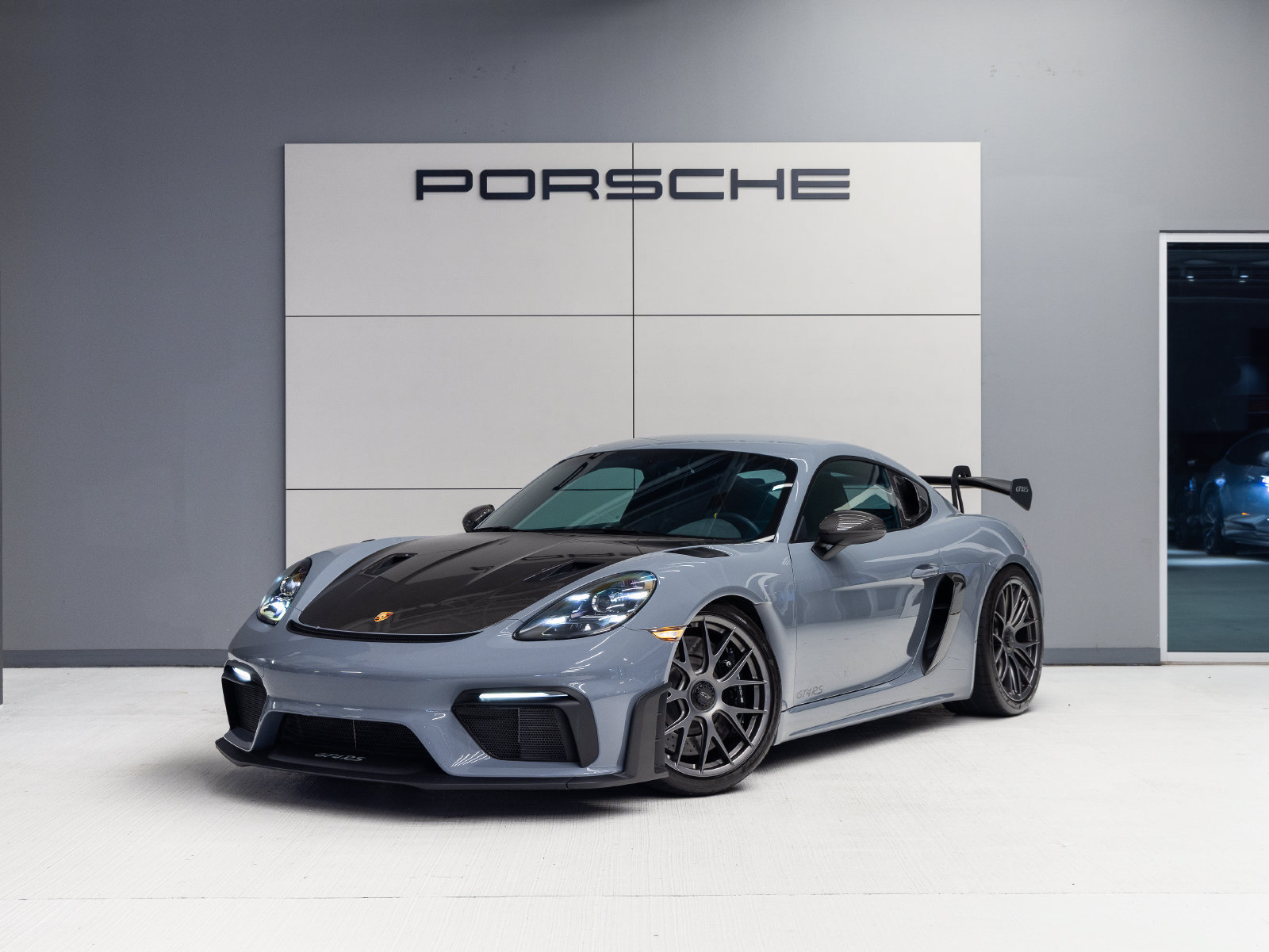 Used 2023 Porsche 718 Cayman GT4 RS w/ Weissach Package RWD image 1