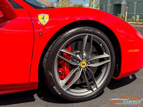 Used 2018 Ferrari 488 Spider image 70