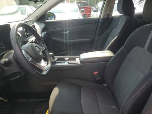 Used 2020 Nissan Sentra SV FWD image 14