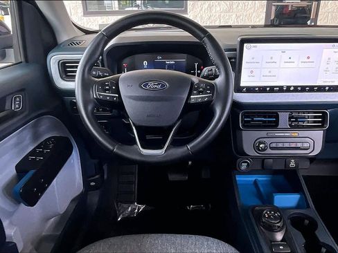 Used 2025 Ford Maverick XLT w/ XLT Luxury Package AWD/4WD image 6