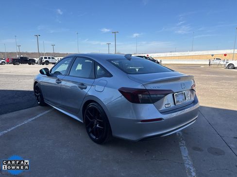 Used 2025 Honda Civic Sport image 5