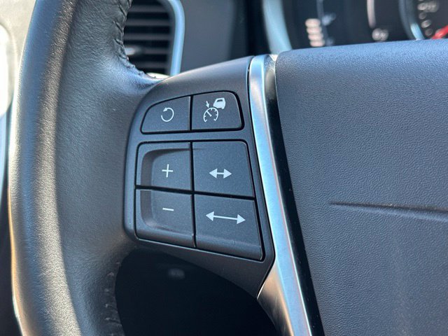 Used 2017 Volvo XC60 T6 Inscription w/ Advanced Package AWD/4WD image 25