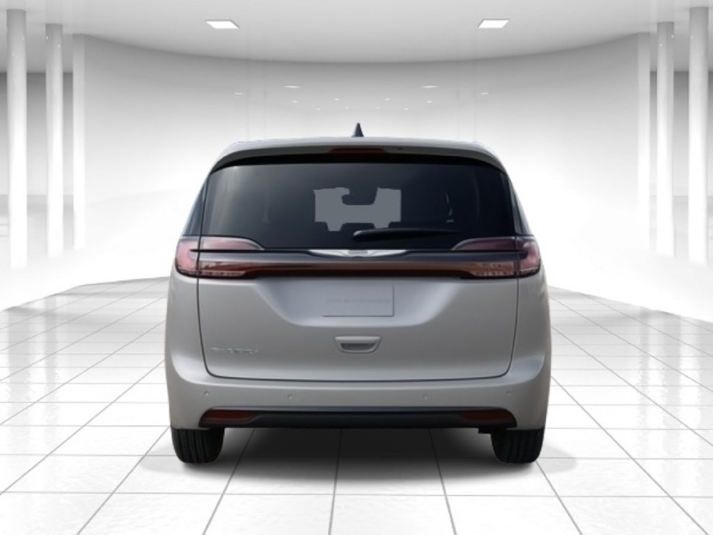 New 2026 Chrysler Pacifica Select w/ S Appearance Package FWD image 7