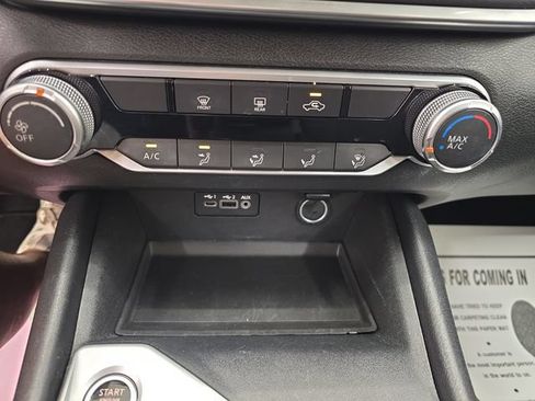 Used 2019 Nissan Altima 2.5 S FWD image 22
