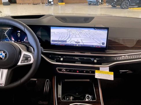 New 2026 BMW X5 xDrive40i w/ M Sport Package image 6