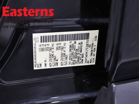 Used 2023 Nissan Rogue S AWD/4WD image 36