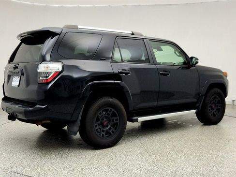 Used 2021 Toyota 4Runner SR5 Premium w/ Moonroof Package AWD/4WD image 5