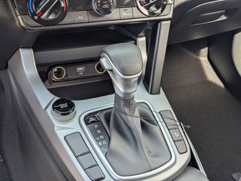 New 2026 Kia Seltos LX FWD image 27