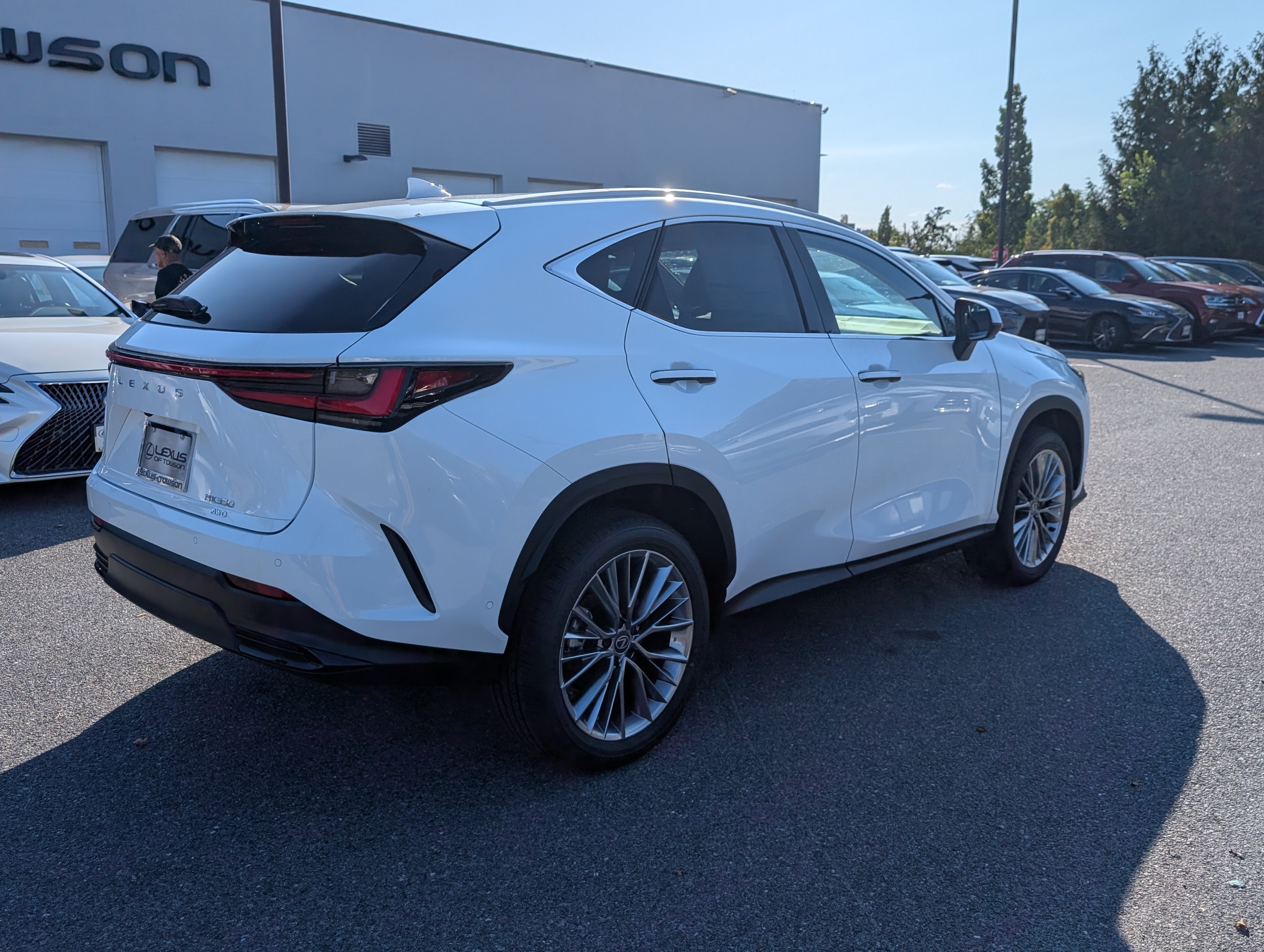 New 2026 Lexus NX 350 AWD w/ Accessory Package (2T) image 2