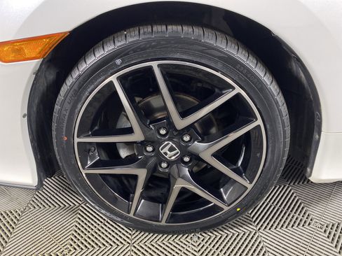 Used 2021 Honda Civic EX image 14