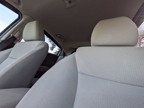 Used 2019 Honda HR-V LX image 15