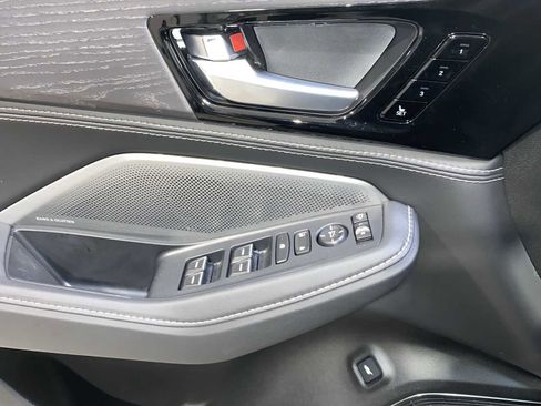 Certified 2026 Acura MDX SH-AWD w/ Advance Package image 23