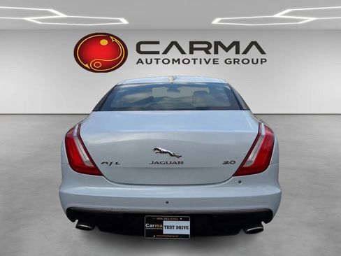 Used 2016 Jaguar XJ L Portfolio RWD image 4