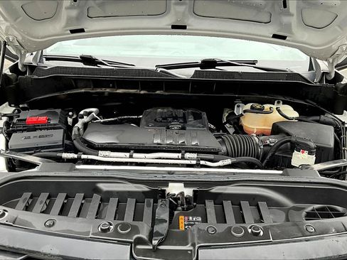 Used 2022 Chevrolet Silverado 1500 Custom image 22