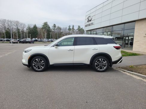 Used 2025 INFINITI QX60 Luxe AWD/4WD image 2