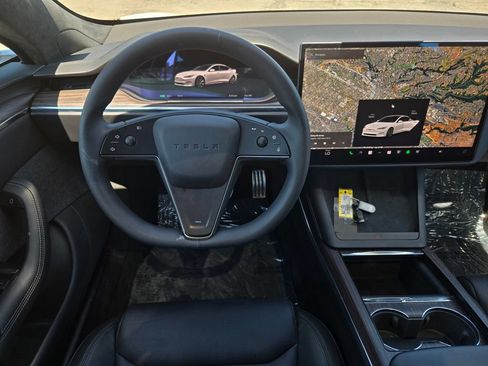 Used 2023 Tesla Model S AWD/4WD image 14