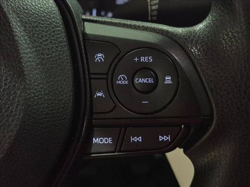 Used 2024 Toyota Corolla LE FWD image 18