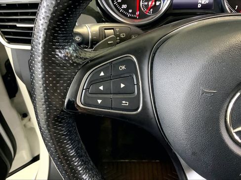 Used 2018 Mercedes-Benz GLE 350 4MATIC image 23