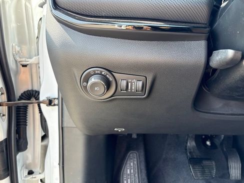 New 2026 Jeep Compass Limited AWD/4WD image 28