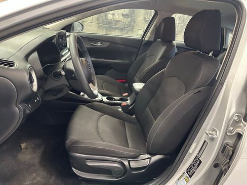 Used 2020 Kia Forte LXS image 11