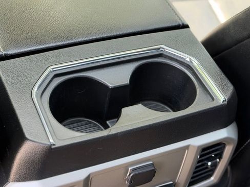 Used 2020 Ford F150 Lariat AWD/4WD image 8
