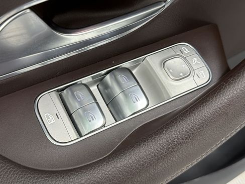 Used 2020 Mercedes-Benz GLS 450 4MATIC image 24