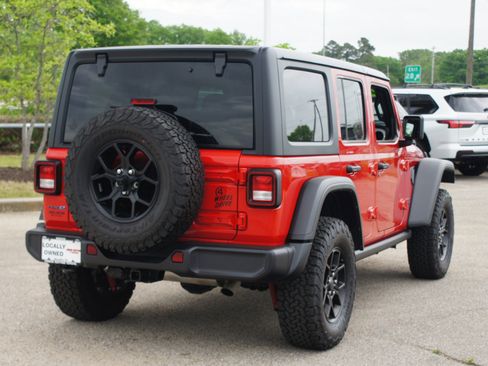 Used 2025 Jeep Wrangler Unlimited Sport S 4xe AWD/4WD image 19